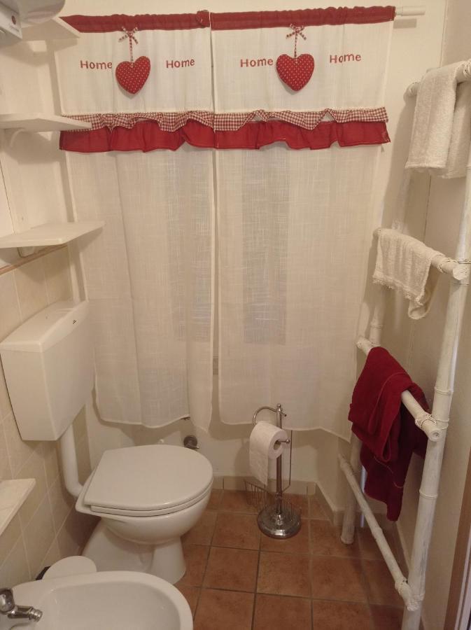 La "Casina Nel Borgo" , Relax A Un Passo Dalle 5 Terre Merizzo Exteriör bild