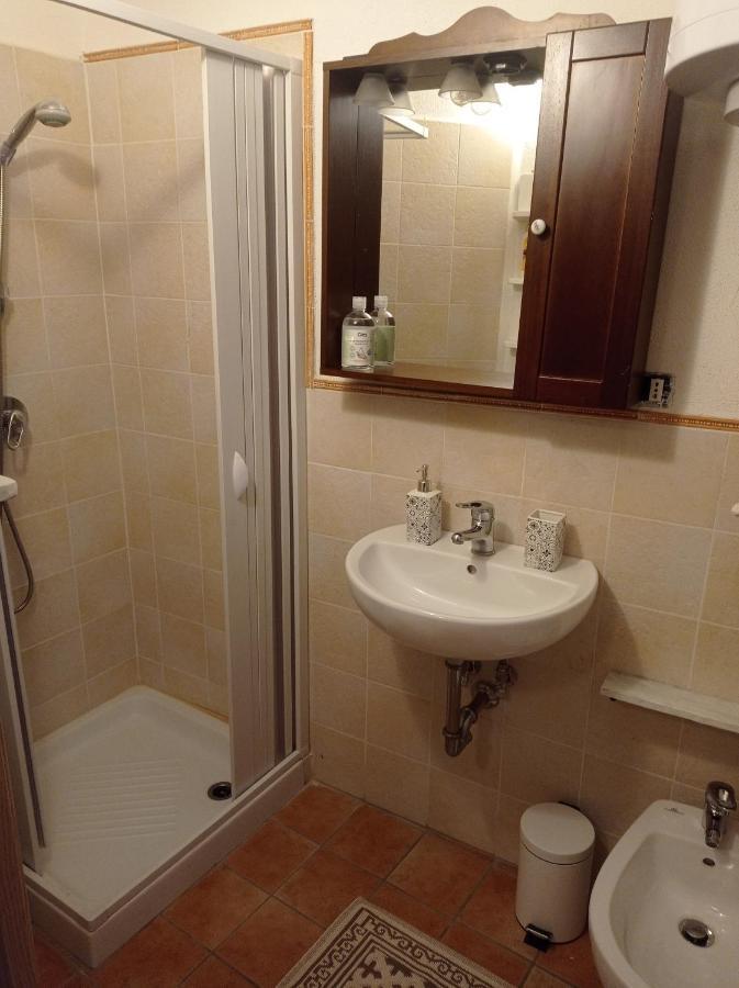 La "Casina Nel Borgo" , Relax A Un Passo Dalle 5 Terre Merizzo Exteriör bild